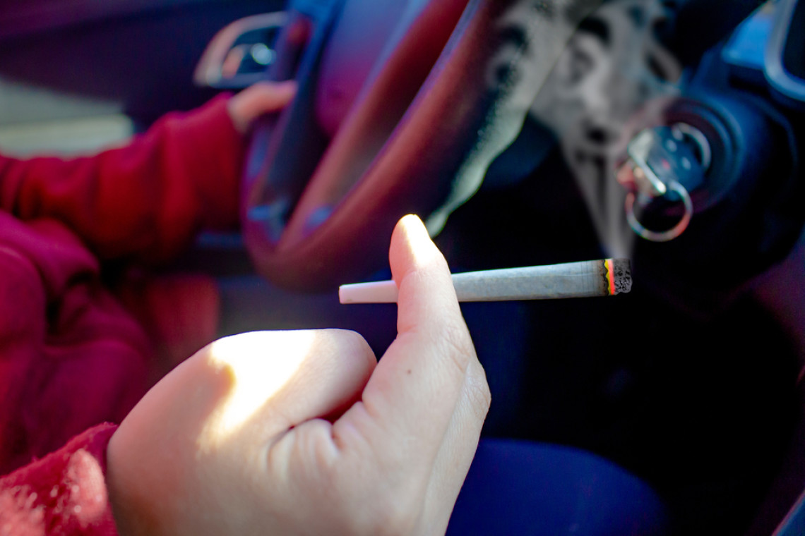 Rijden onder invloed van drugs. Ontdek hier wat u riskeert.